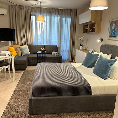 Serenity Studio Burgas Stad Buitenkant foto