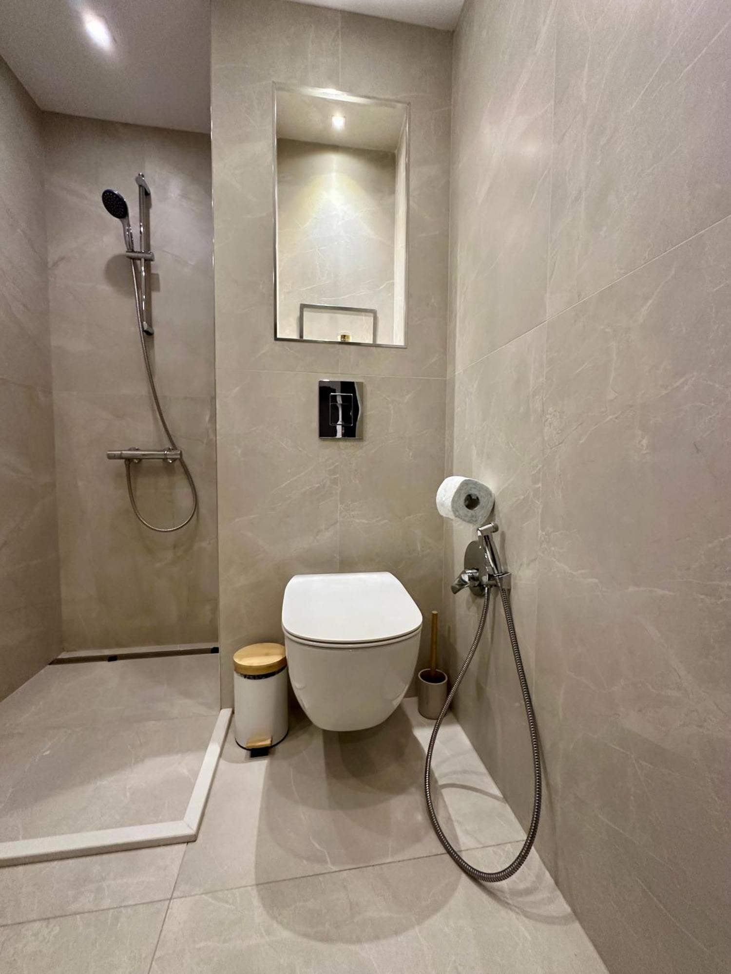 Serenity Studio Burgas Stad Buitenkant foto